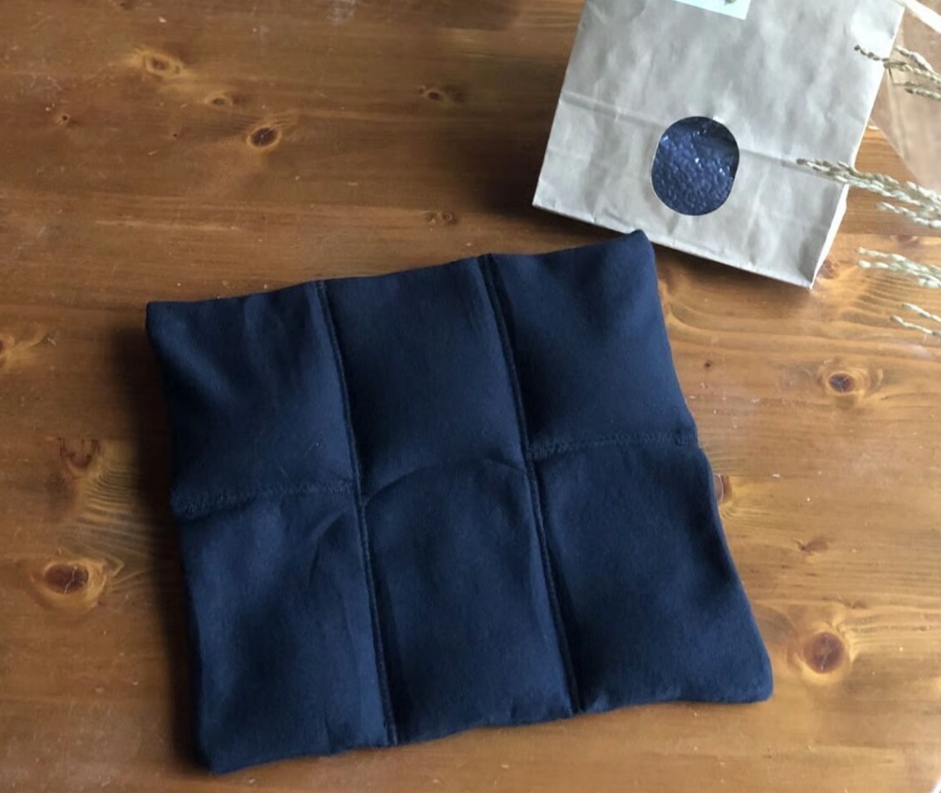 玄米カイロ座布団・YOHEHO warm cushion ネイビー