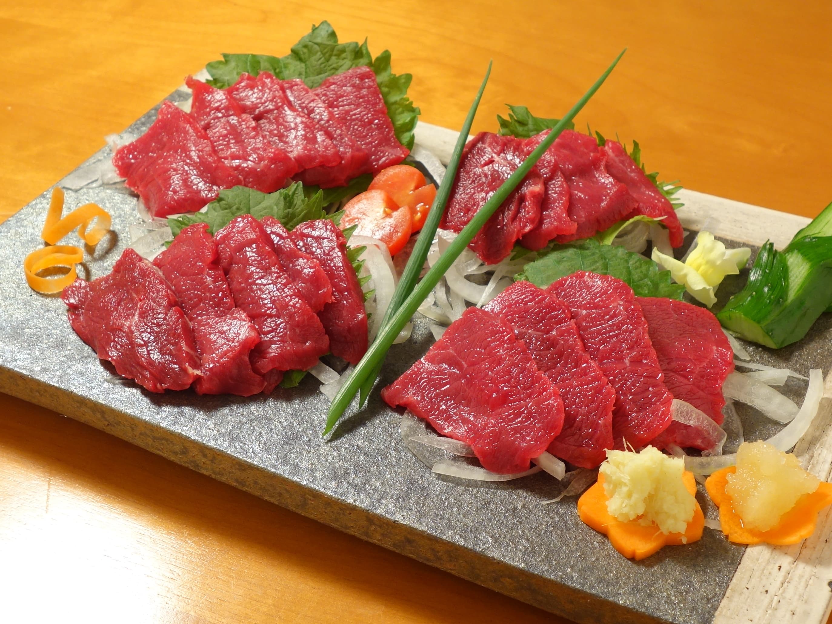 熊本名物 馬刺し<赤身> 150g
