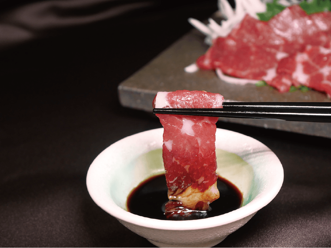 熊本名物 馬刺し3種盛りセット「赤身」「特撰霜降り」「極上」 - サムネイル4